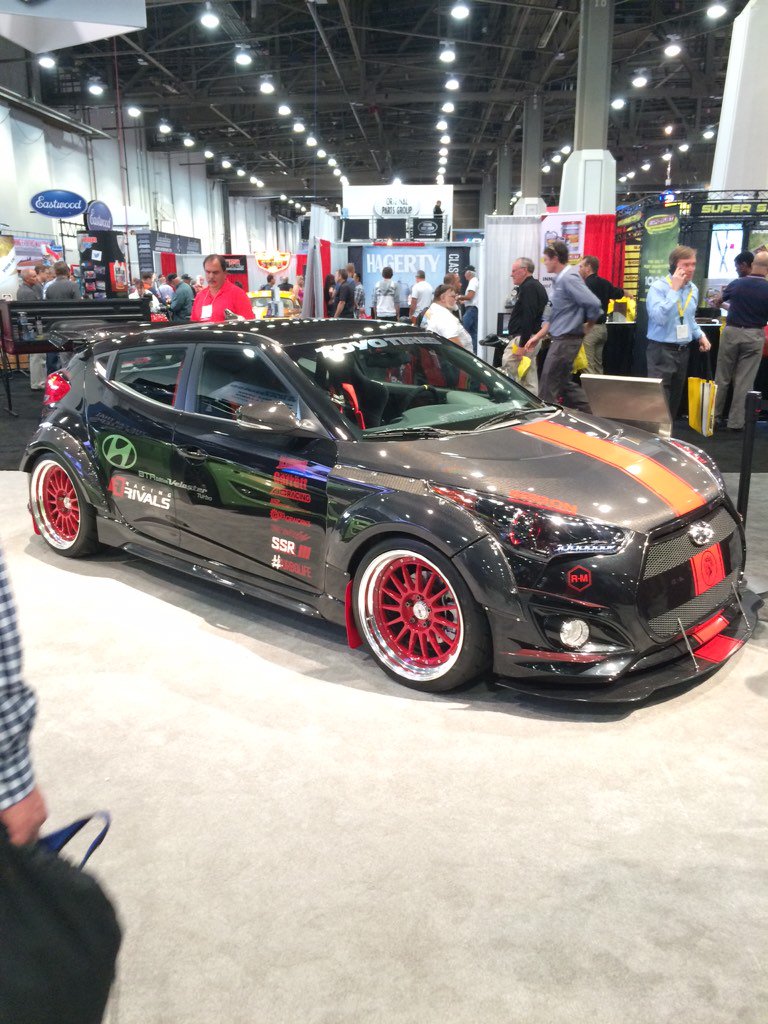 VelosterForums's tweet image. The @Bloodtyperacing widebody @Hyundai #Veloster. 1.6 liters putting out 500+HP. #sema2015 #HyundaiSEMA