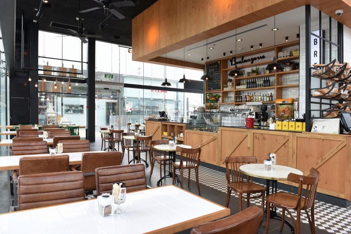 FastFashionShoe's tweet photo. Biga Bakery & Café by Eti Dentes Interior Design, Kfar Saba – Israel #ffshoes https://t.co/7cxt6MzDRC https://t.co/ERTo9MGUBG