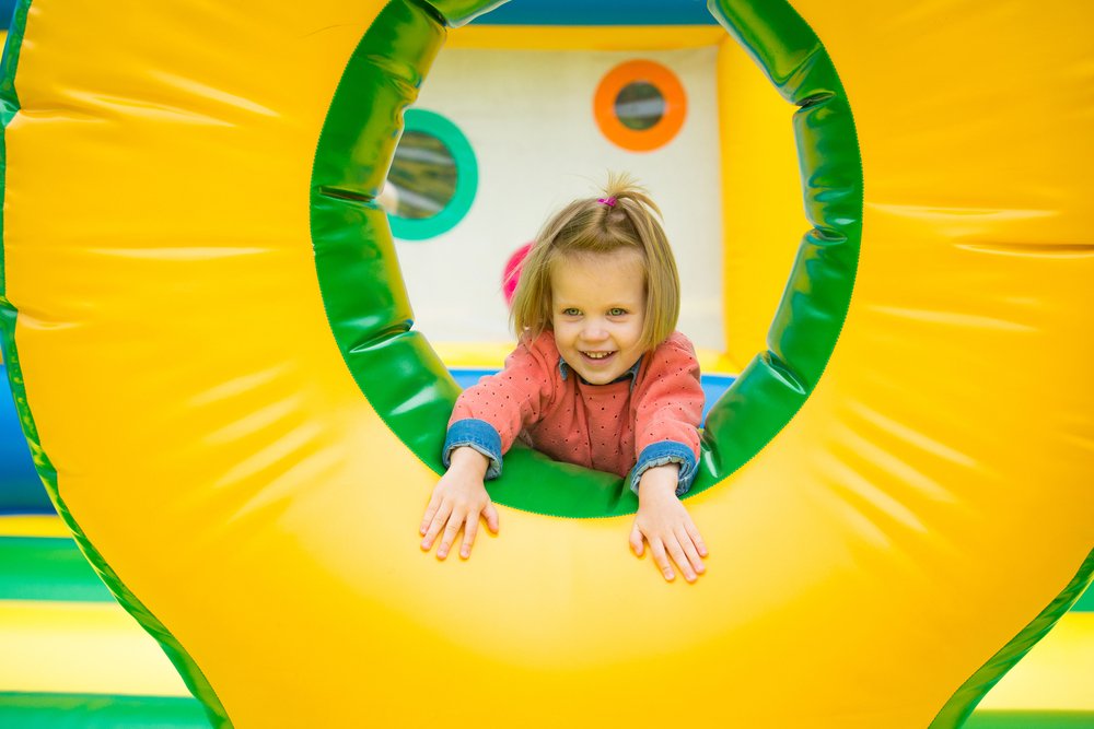 Extremely_Fun's tweet image. Let their imagination run wild! Choose from our massive inventory of #bouncehouse rentals: waterslideandbouncehouserentals.com/2015/11/bounce…