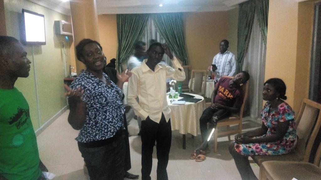 K_haruna07's tweet photo. Students of @YIAGA #YOS2015 conducting elections 4d post of coordinator, Deputy coordinator n secretary. #OPACE3.0 https://t.co/W4X60dGwbr