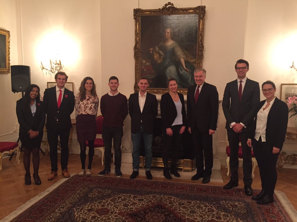 EichtingerM's tweet photo. Great to meet the new dynamic Board members of @AlpbachLondon; looking forward to our joint projects @forumalpbach https://t.co/7sw3rilb9L