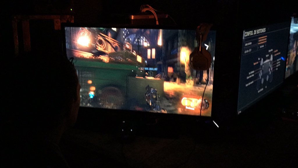 DavidCFuture's tweet image. #LlegaBO3 #BO3Launch @Creative_future