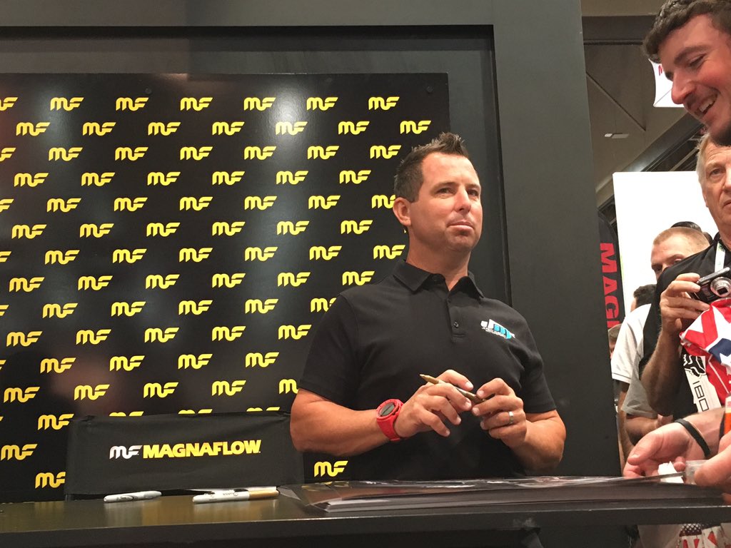 Magnaflow's tweet photo. @JeremyMcGrath is here! Stop by the booth to meet him right now! #MFSEMA2015 #sema15 https://t.co/SV6ftjLQIT