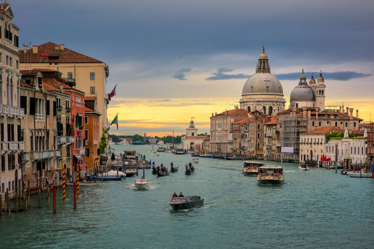 lonelyplanet's tweet photo. Planning your first trip to #Italy: https://t.co/PPooGoVMyE #travel #lp https://t.co/5H84uY3tKO