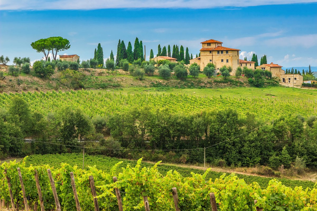 lonelyplanet's tweet photo. Planning your first trip to #Italy: https://t.co/PPooGoVMyE #travel #lp https://t.co/5H84uY3tKO