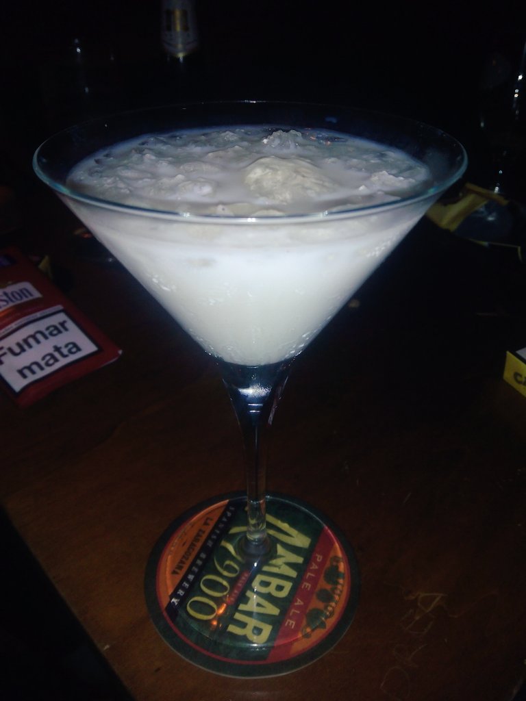 missubeda's tweet photo. Juernes y licor de arroz 🍸💗 https://t.co/KJlPtiZDbw