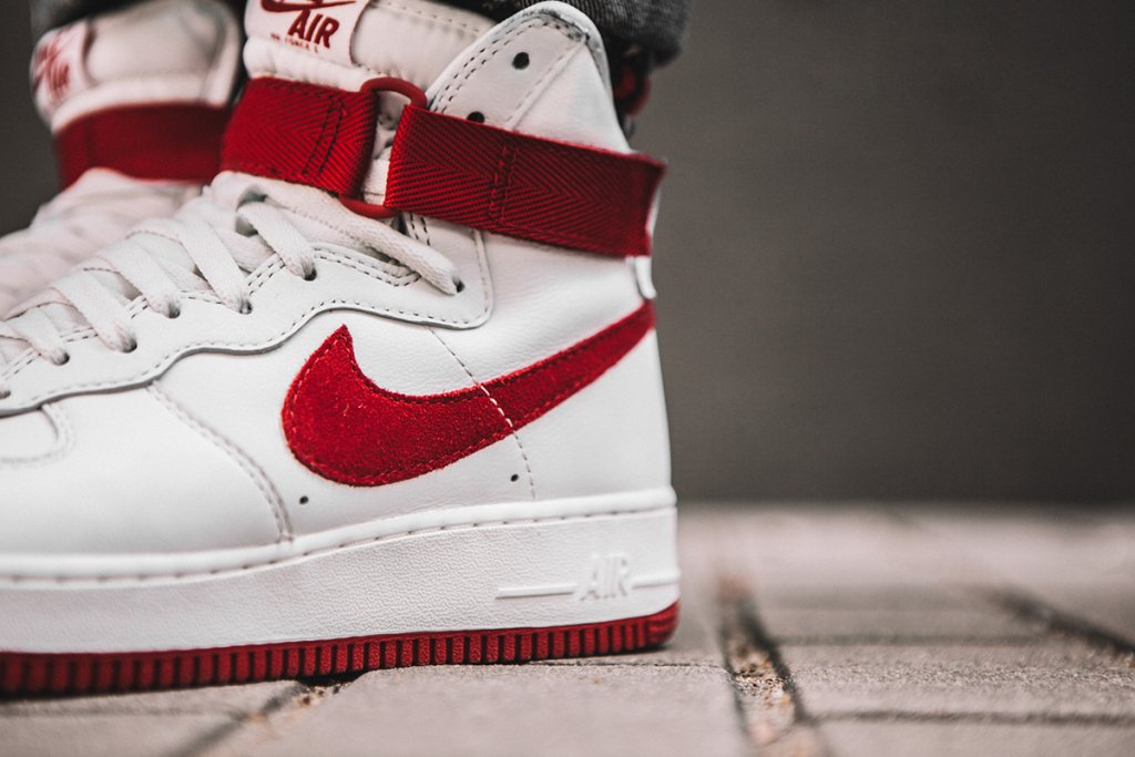 SneakerCodes's tweet photo. NOW AVAILABLE!!

Nike Air Force 1 High Retro QS "Nai Ke"

=>https://t.co/3s3t6G2gp0 https://t.co/yMN2MOlpEx
