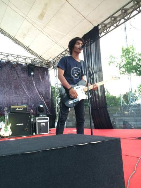 On #aceclothfest2015  <a href="/IDCofficial/">I Don't Care</a>