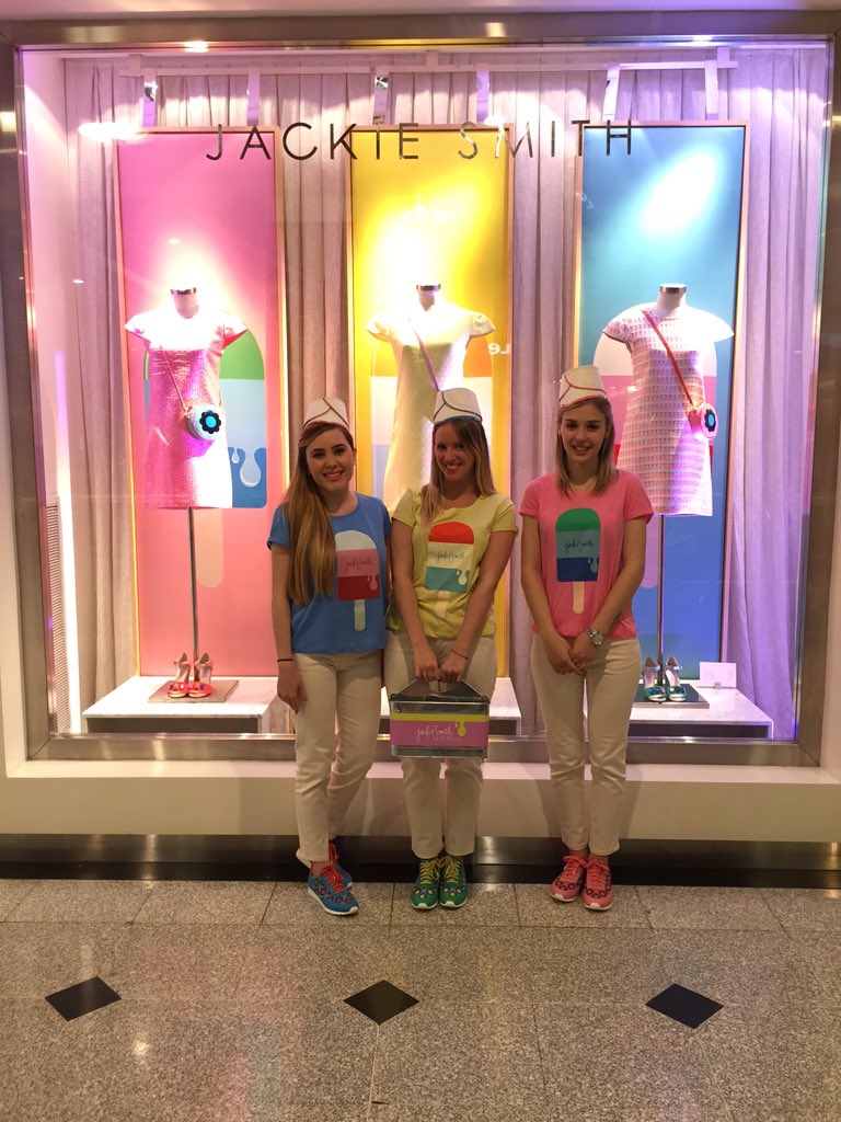 AlcortaShopping's tweet photo. • #YouLookCool •
Presentación exclusiva de la nueva colección @JackieSmithBA #MuyAlcorta https://t.co/PdSx3kYB0T