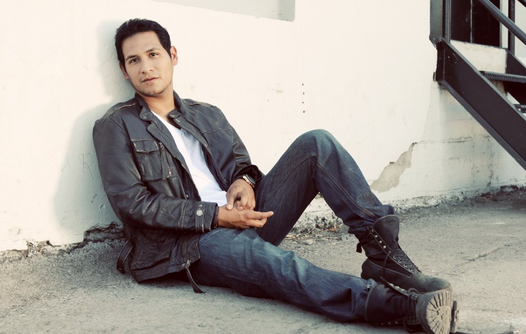 UrbLife's tweet photo. #Actor / director @JaimeZevallos talks #Hollywood stereotypes, new #movies &amp; more- READ: https://t.co/XSuahLU4Rd https://t.co/PORkUrHG1e