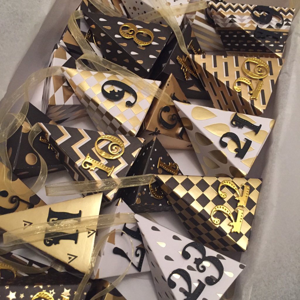 LornaScullyUK's tweet photo. Another set ready to be given away for a #charity event in #Stilton #business #squeezee #alternativeadvent https://t.co/wfc3Y5ULOf