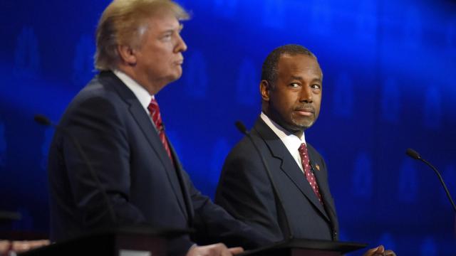 NCCapitol's tweet photo. #ElonPoll has Carson over Trump in NC. Cooper edges past McCrory for #ncgov. https://t.co/2NlqXevA6G #ncpol #wral https://t.co/cHxde6sykZ