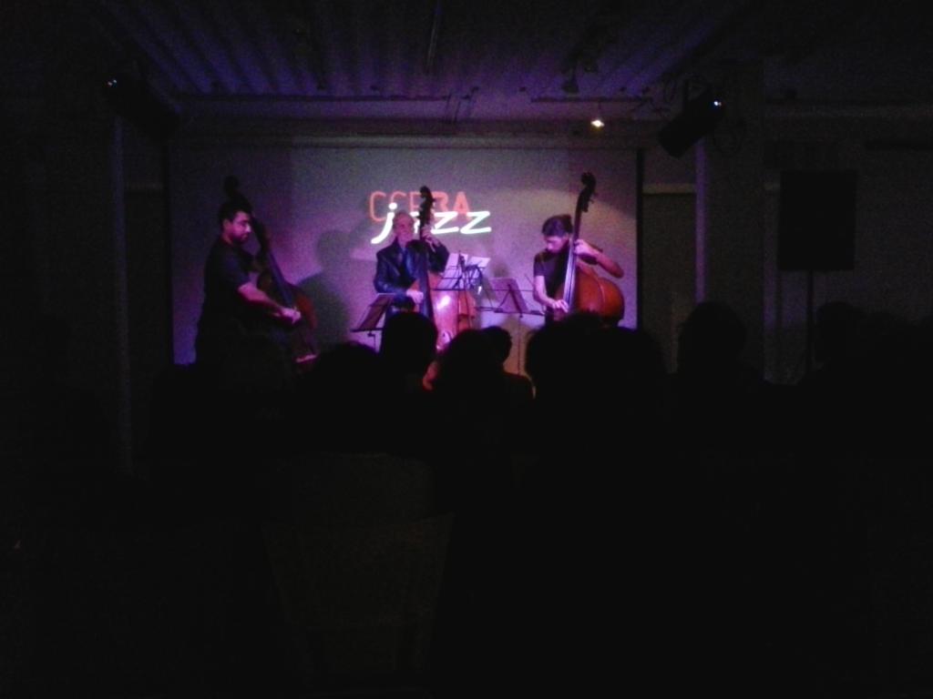 ArmandoCamino's tweet photo. Un lujo el concierto de #CCEBAJazz #postlaburo en @CCEBA #música #jazz #aguanteEspaña https://t.co/GS9ArHhjdo
