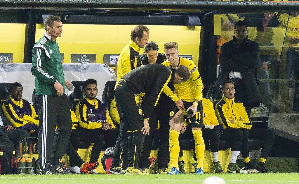 RT <a href="/BVB/">Borussia Dortmund</a>: "Maybe he'll be sidelined through injury, maybe he'll be able to play" bvb.de/eng/News/Overv…