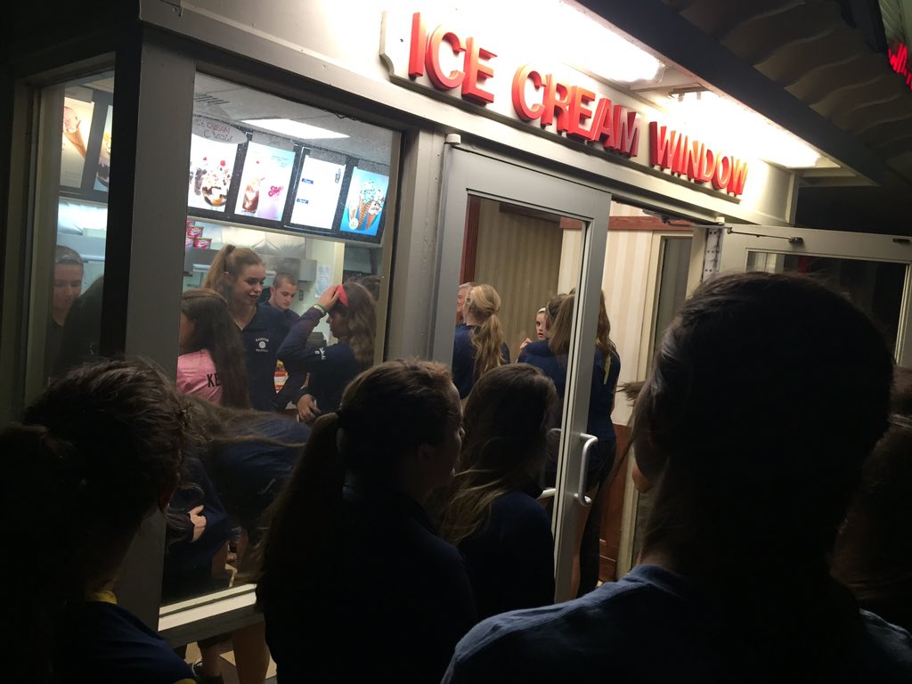 Team ice cream run🍦❤️