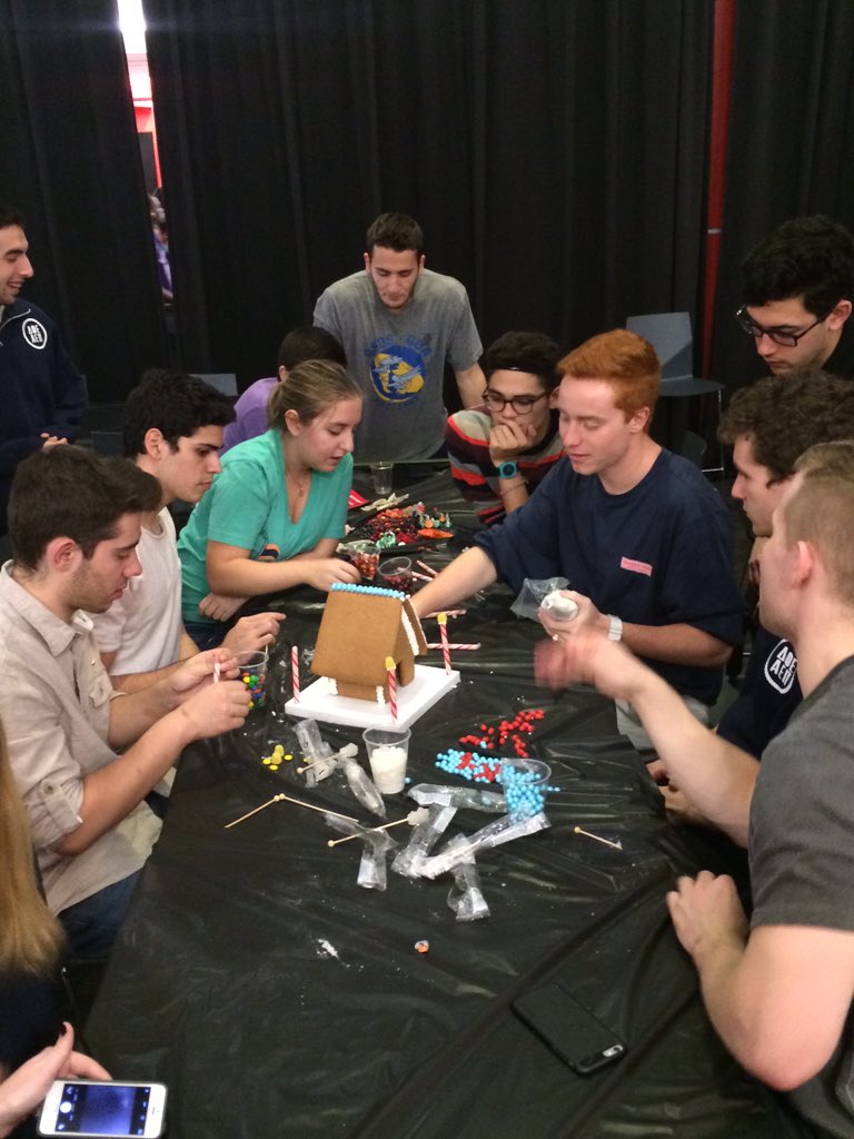 IFCNortheastern's tweet photo. Our chapters and their @NUpanhellenic partners are working hard on doghouse decorating! #NUHomecoming @HomecomingNU https://t.co/gqVTbUv8z6