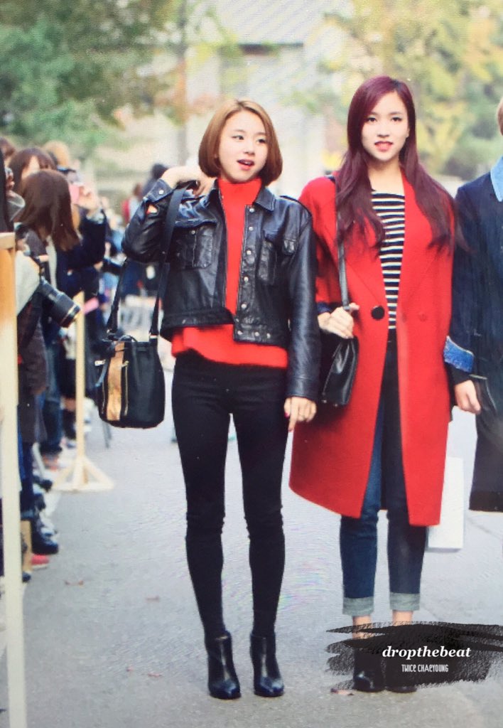 dropthebeat_kr's tweet photo. 151106 아 오늘 사복 개까리보스쟈나😩😩😭😭❤️❤️ #채영 #chaeyoung #트와이스 #TWICE https://t.co/utwQNQIEZq