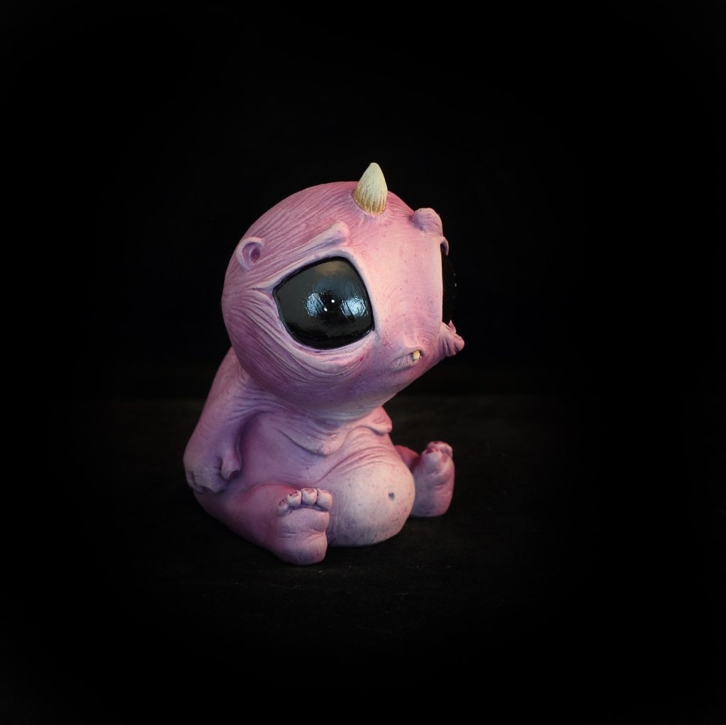 VoodooDelicious's tweet image. Brand new little creature I have made, listed on etsy if you like him 

etsy.com/shop/voodoodel…