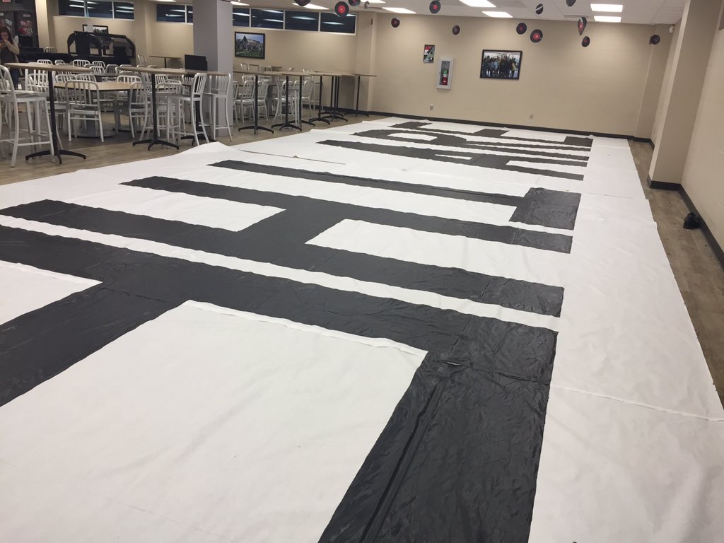 BAHSNEAKPEEKS's tweet photo. BIG things are happening at the game tomorrow 😏😏 https://t.co/dy4tqfK1h8