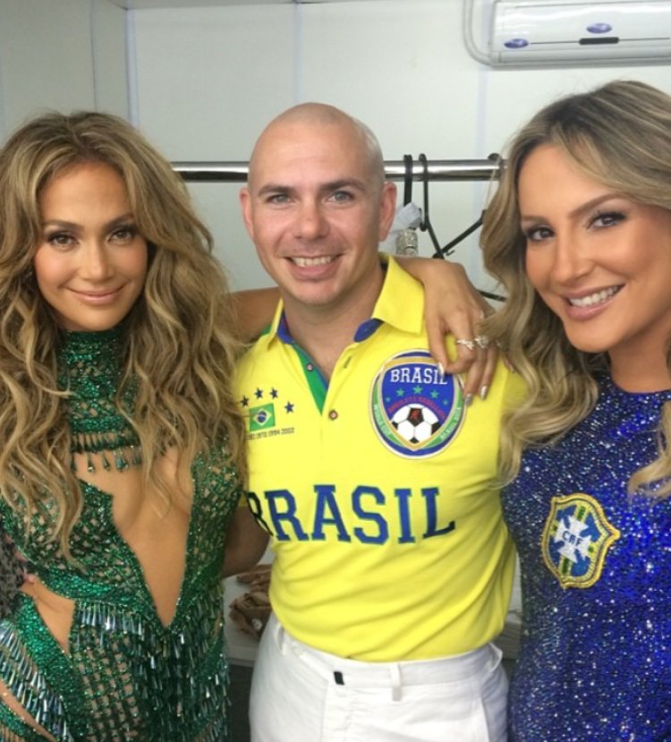 pitbull's tweet photo. #TBT World Cup 2014 @JLo @ClaudiaLeitte https://t.co/vmekzToK19