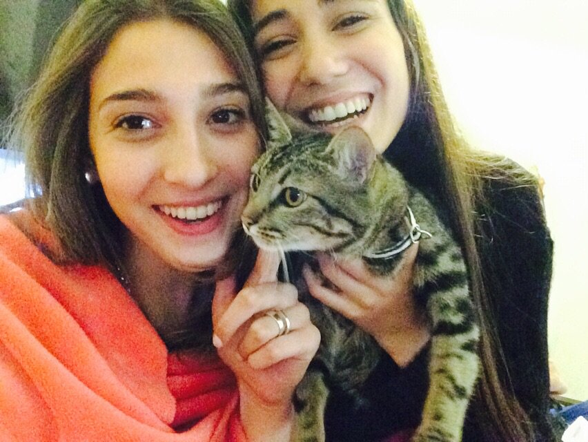 caruinthesky's tweet photo. Lo que te amo 💟💟💟 https://t.co/x52ULKsXR1