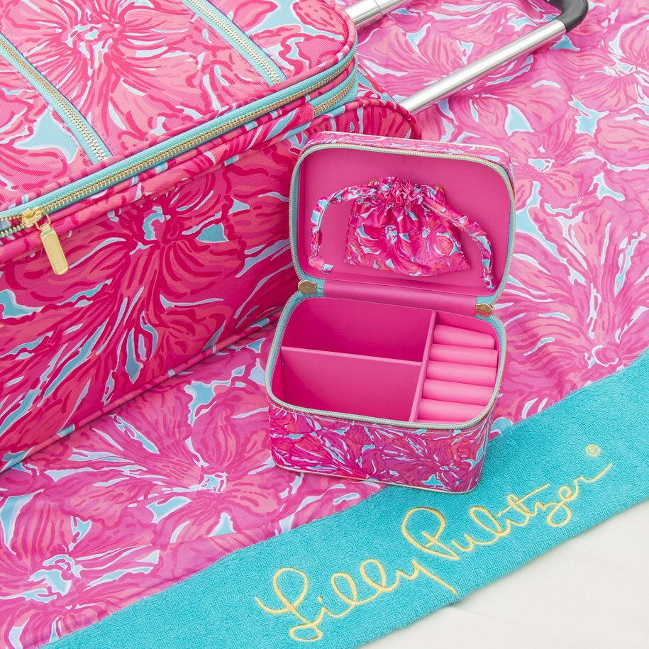 No one likes “the guest who arrives early,” but we couldn’t wait to get the party started > po.st/LillyDetails