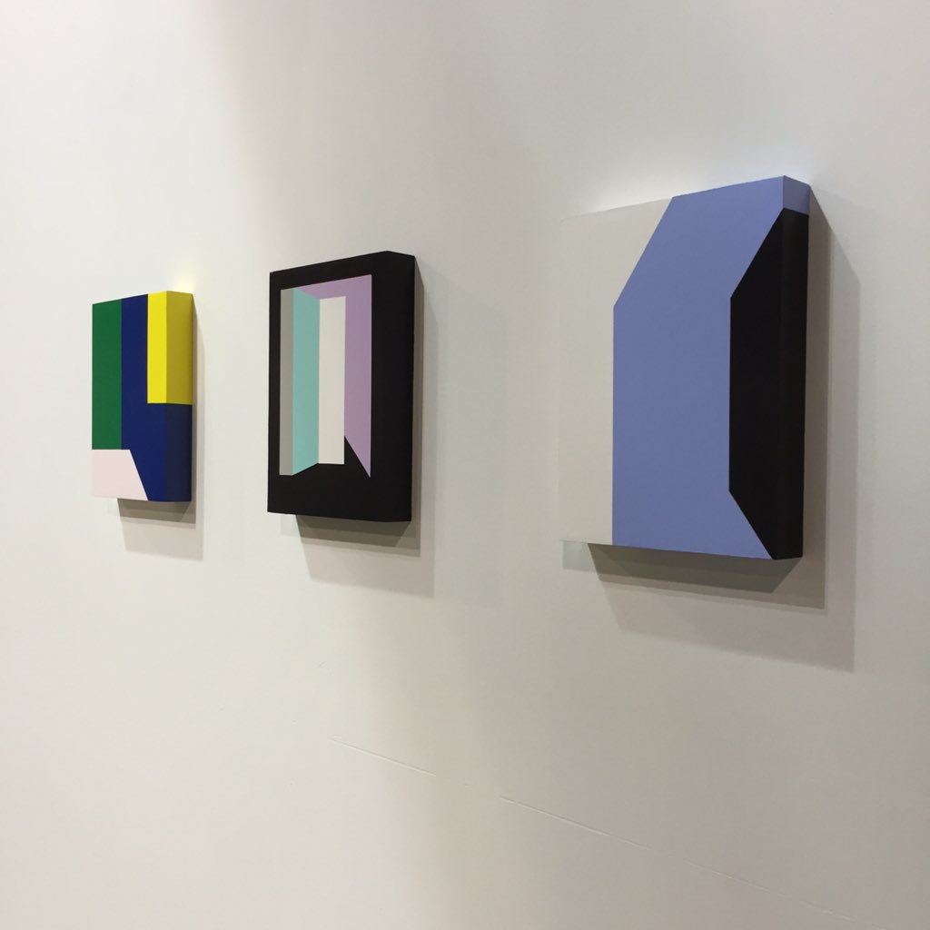 GaleriesMtl's tweet image. Au vernissage de l'exposition NEUTRALITÉ du créateur Rad Hourani @ArsenalArtMtl So so so interesting!