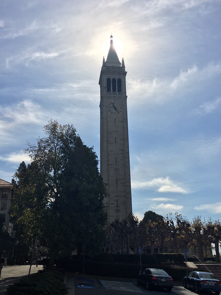 EricEBALDC's tweet photo. VITA Volunteer Recruitment presentation given today to Professor Kamala's Economics students at UC Berkeley @EBALDC https://t.co/pmxKEHjfZZ