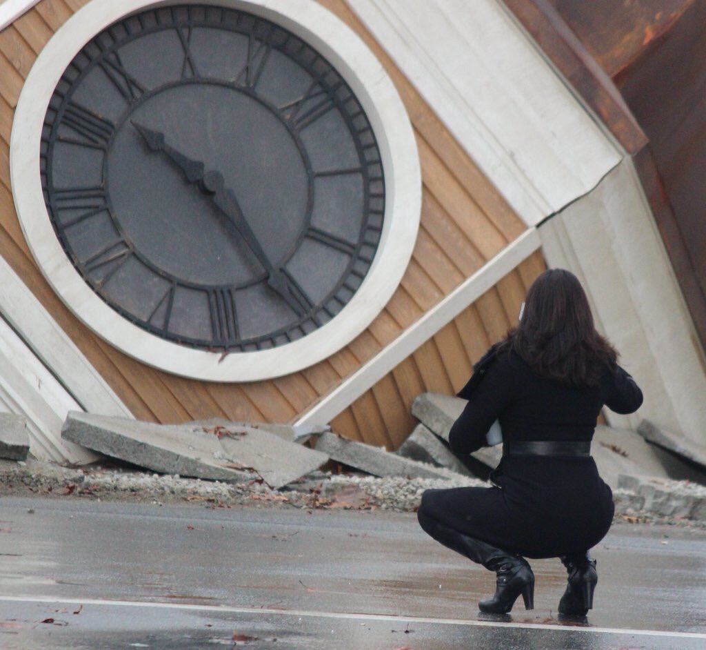 LanaParrillaMex's tweet photo. โขPHOTOSโข
Lana on set yesterday {13}
#EvilRegaIs #OUAT
Credits: @BastardSonVan https://t.co/qbrk2STpu5