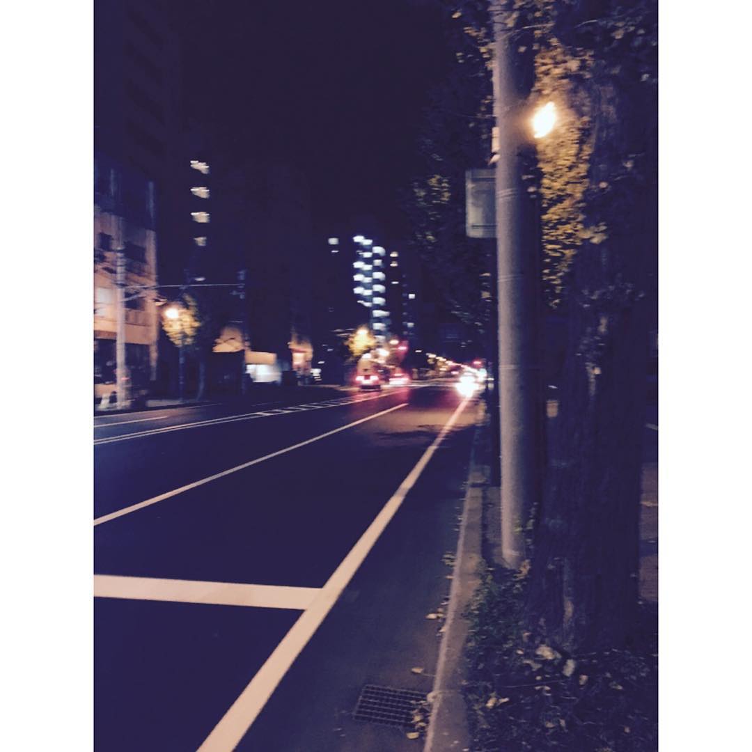 gttk0000_cube's tweet photo. 새벽도로 https://t.co/YqOvTx5NdP