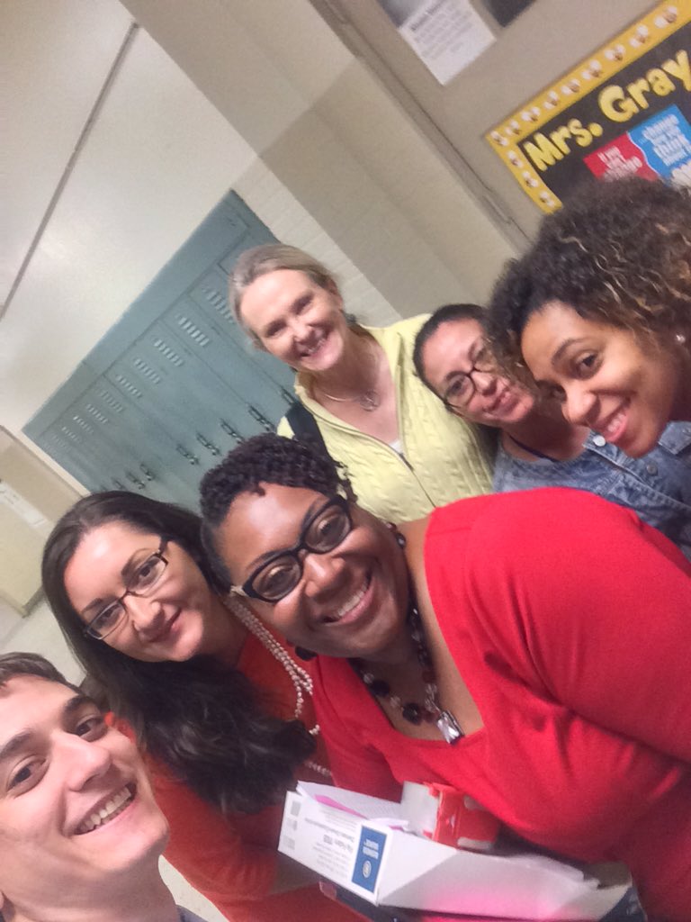HandChorus's tweet photo. Still smiling after a full day of Parent Conferences! @HandMiddleSC @RobinColetrain https://t.co/gkWKw4GcZp