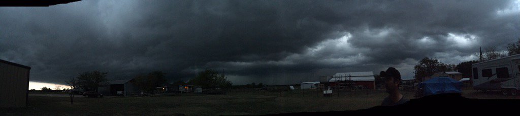 HollyRoque's tweet photo. Ponder Tx @wfaaweather https://t.co/GP7uH27Ory