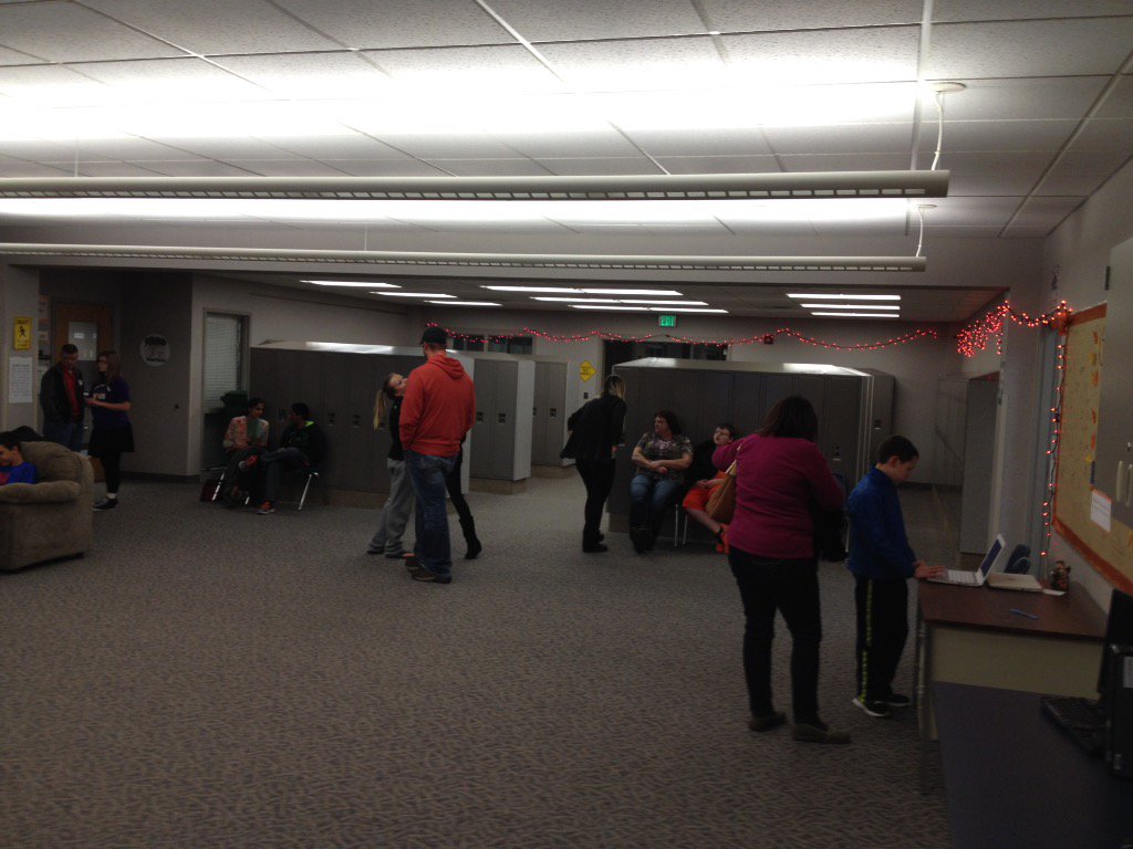 HMSstormteam's tweet photo. Great to see all the parents at conferences https://t.co/8wyw2n9fmA