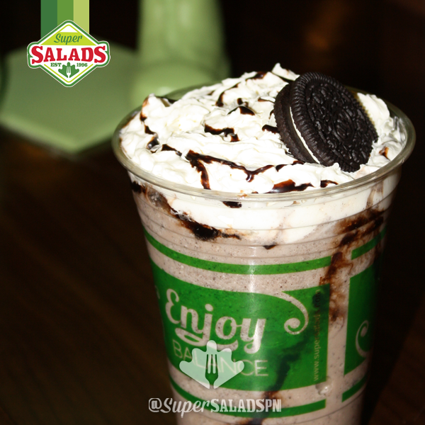 SuperSaladsPN's tweet photo. Disfruta tus postres en el #Salads.
¡Saborea tu #FrappeMokaOreo a la hora que quieras! https://t.co/vK9M8AtgzM