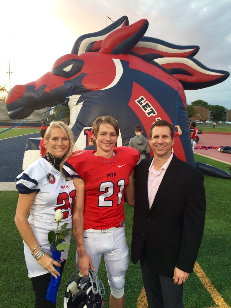 dougwillmarth's tweet photo. Senior night. So proud of my son Scott! https://t.co/z2tGTMEv6X