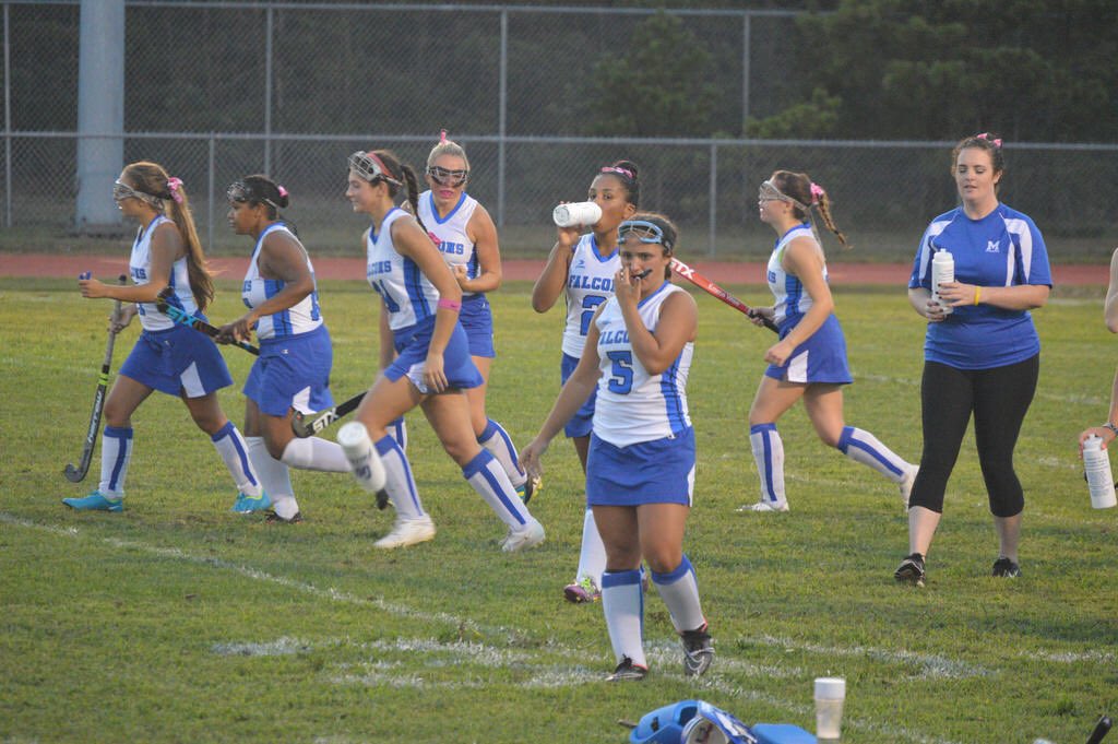 heeyyce's tweet image. I luuuuuuuhv these people 😋👩‍👩‍👧‍👧 This team is so special to me it hurts to leave every season behind ❤️ #formyteam