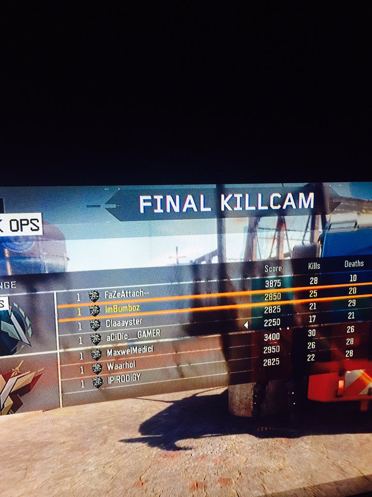 CoachBibby716's tweet photo. @Clayster @FaZeAttach good game with half of Faze #FaZeUp #FAZE3MIL https://t.co/tgnmGYy2LX