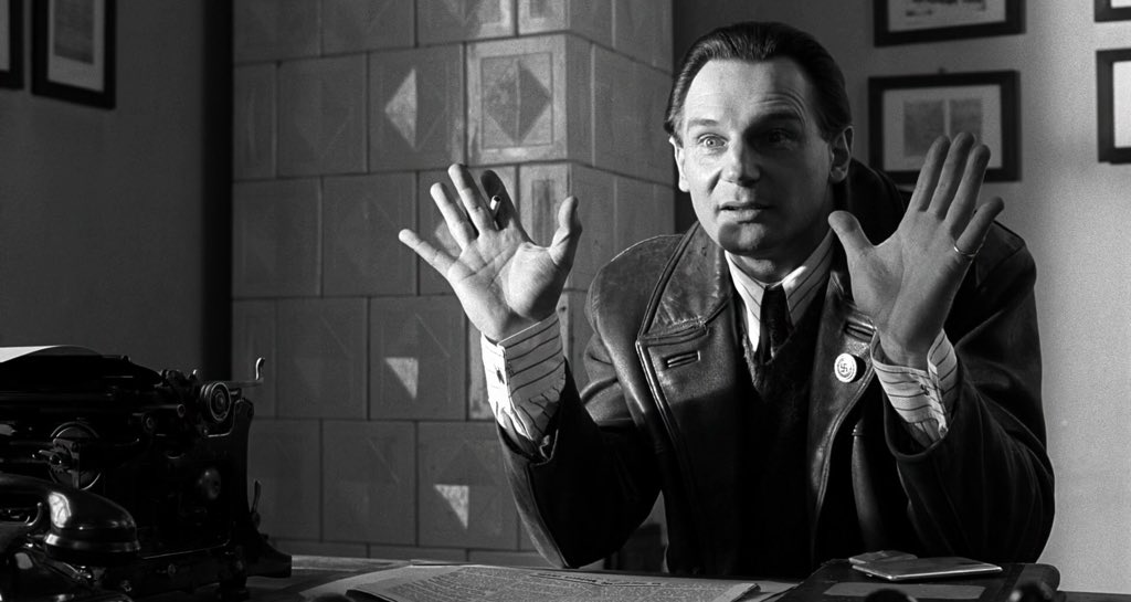 GuyItsLogan's tweet photo. 1993 || Schindler's List https://t.co/UZPIg89AvA