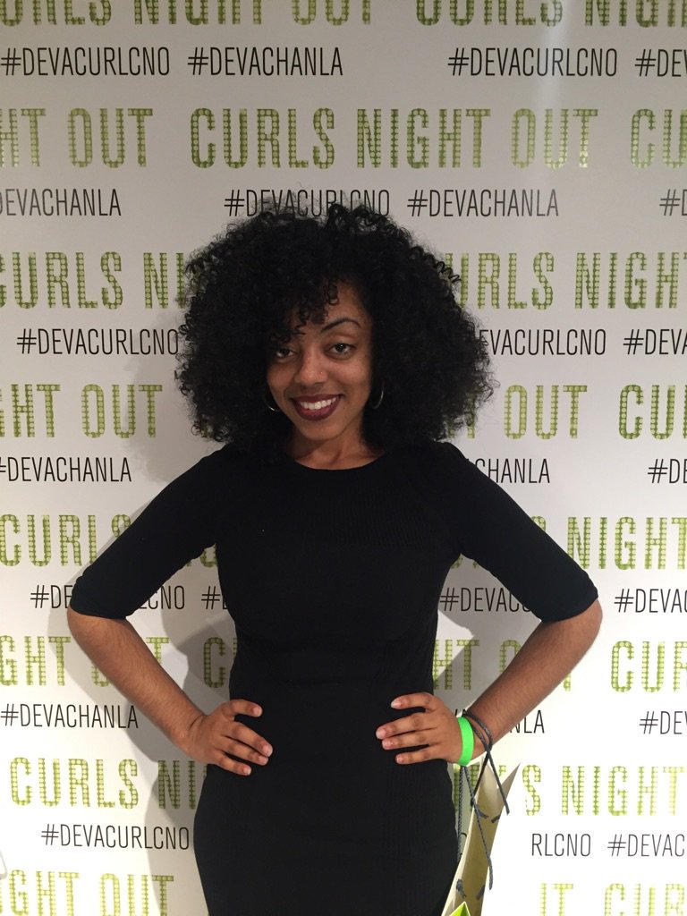 MyaMelody7's tweet photo. Curls night out! #DevaCurlCNO #DevachanLA https://t.co/Dd9zyvhkF5