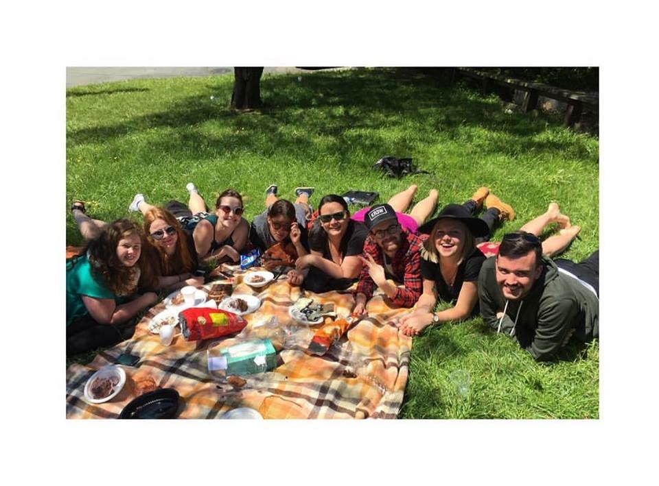 ToiWhakaari's tweet photo. Grad week! #toigrad https://t.co/vmHEpiZzyM