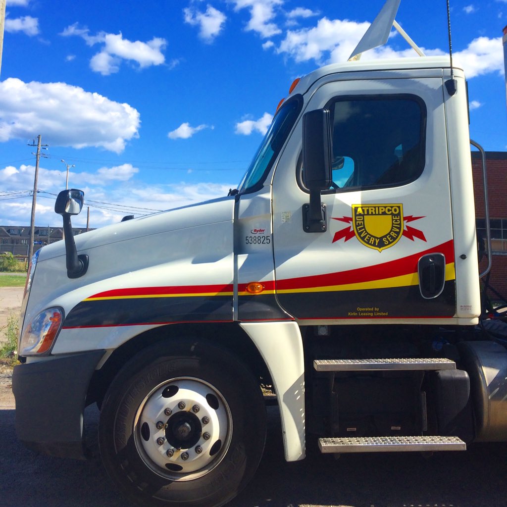 AtripcoDelivery's tweet photo. Are you an #AZdriver or #DZdriver? Atripco is hiring! #DeliveryIsOurMiddleName 🚛 https://t.co/MFE3miE5AD https://t.co/5jtdbnzu7c
