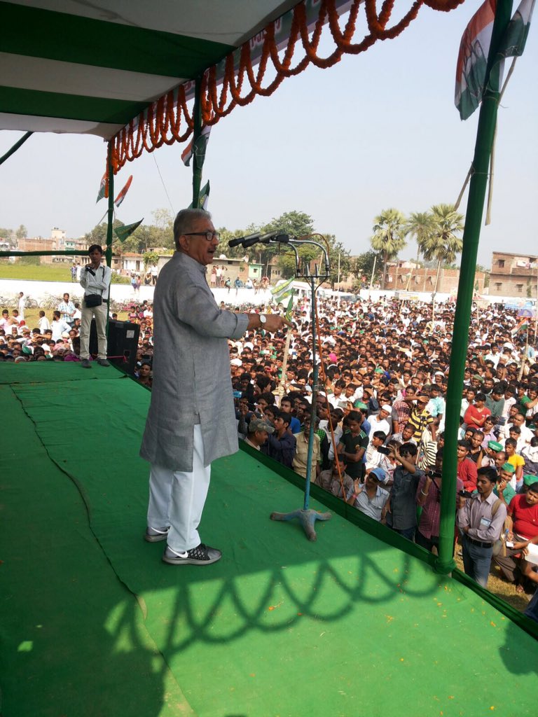 SayedKhurshid's tweet photo. Waiting for the outcome of the #BiharPolls , Mahagatbandhan will sweep . https://t.co/rrwEFUBspH