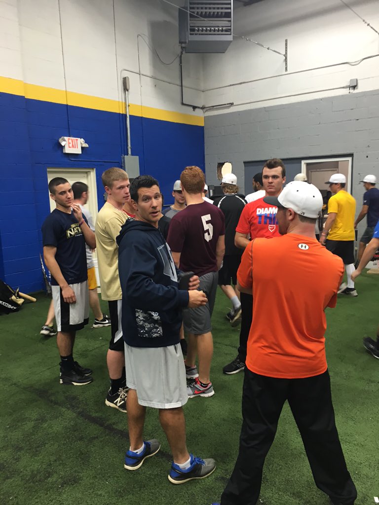 LI_Force's tweet photo. 17u getting ready for a big weekend in Maryland #goforce https://t.co/JMcLmuC6x1