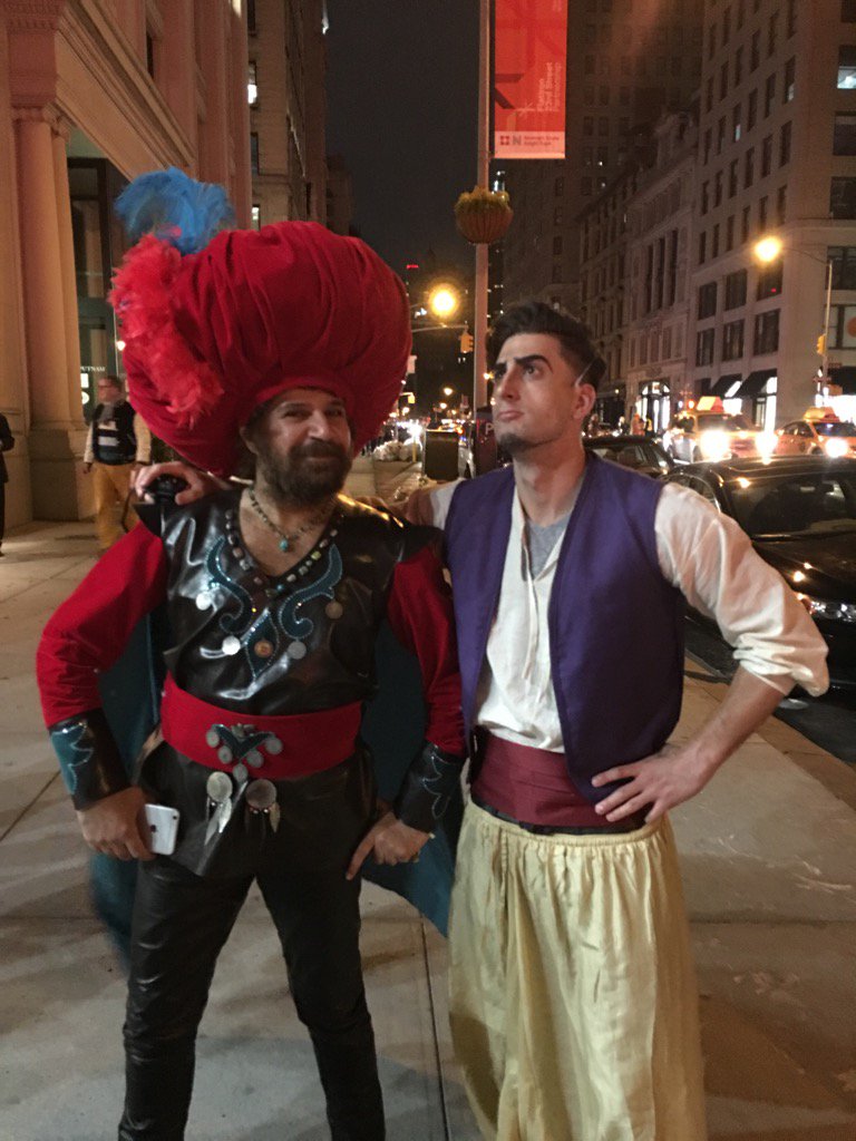 Jessewelle's tweet photo. Me and papa https://t.co/QA682bDJgh