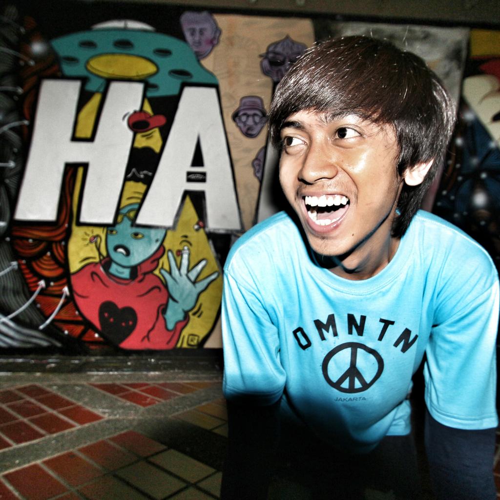 "Peacnation" T-shirt black is Ready now! | Available size S,M,L,XL in online | Idr: 120k | Sms/call: 081286298799