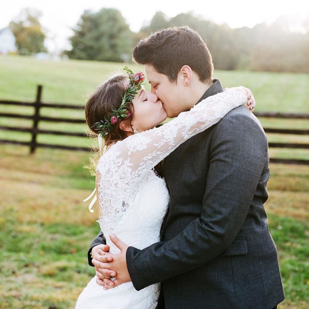 timriddick2's tweet photo. Kate+Victoria #makeportraits #iger #igerdc #vsco #vscocam #risingtidesociety #wedding #en… https://t.co/jI0gnei1Rp https://t.co/34PPx7lwm7