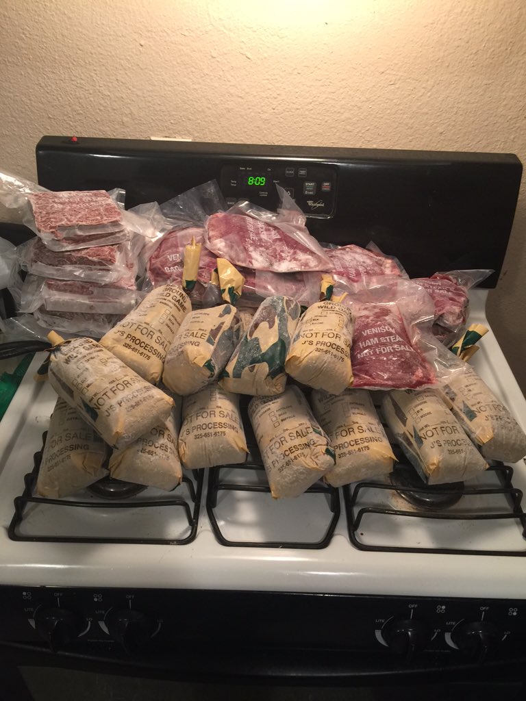 Rod_e_Castillo's tweet photo. This is why I hunt! #meatforweeks #texasbowhunter #IAmLethal #bagemandtagem https://t.co/Agn5JmITpb