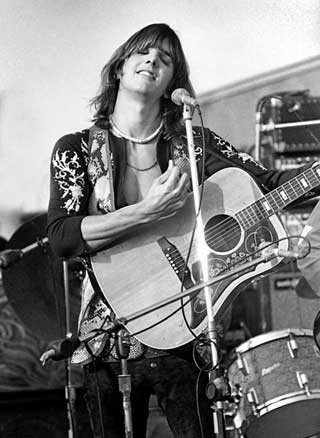 Happy Birthday (in heaven) Gram Parsons.  Born 5, NOV. 1946. 