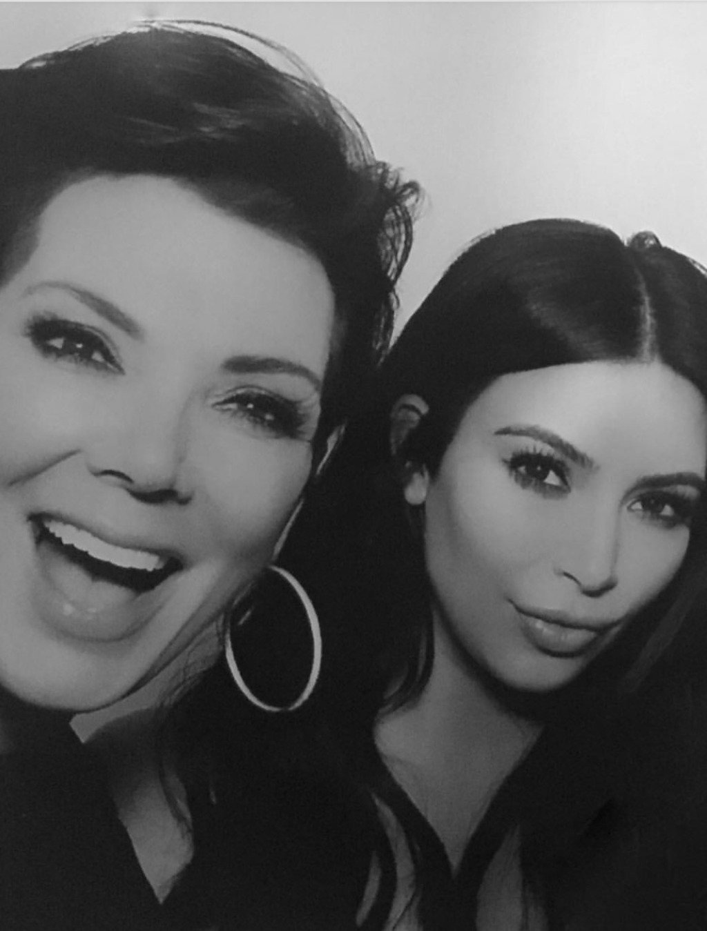 HAPPY 60TH BIRTHDAY TO KRIS JENNER !  