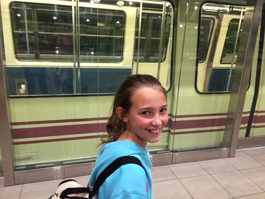 GrumpyMonorail's tweet image. First ride for the trip complete.Just crossed onto property via DME. Next stop, Boardwalk. "Welcome Home!" #RunBOGP